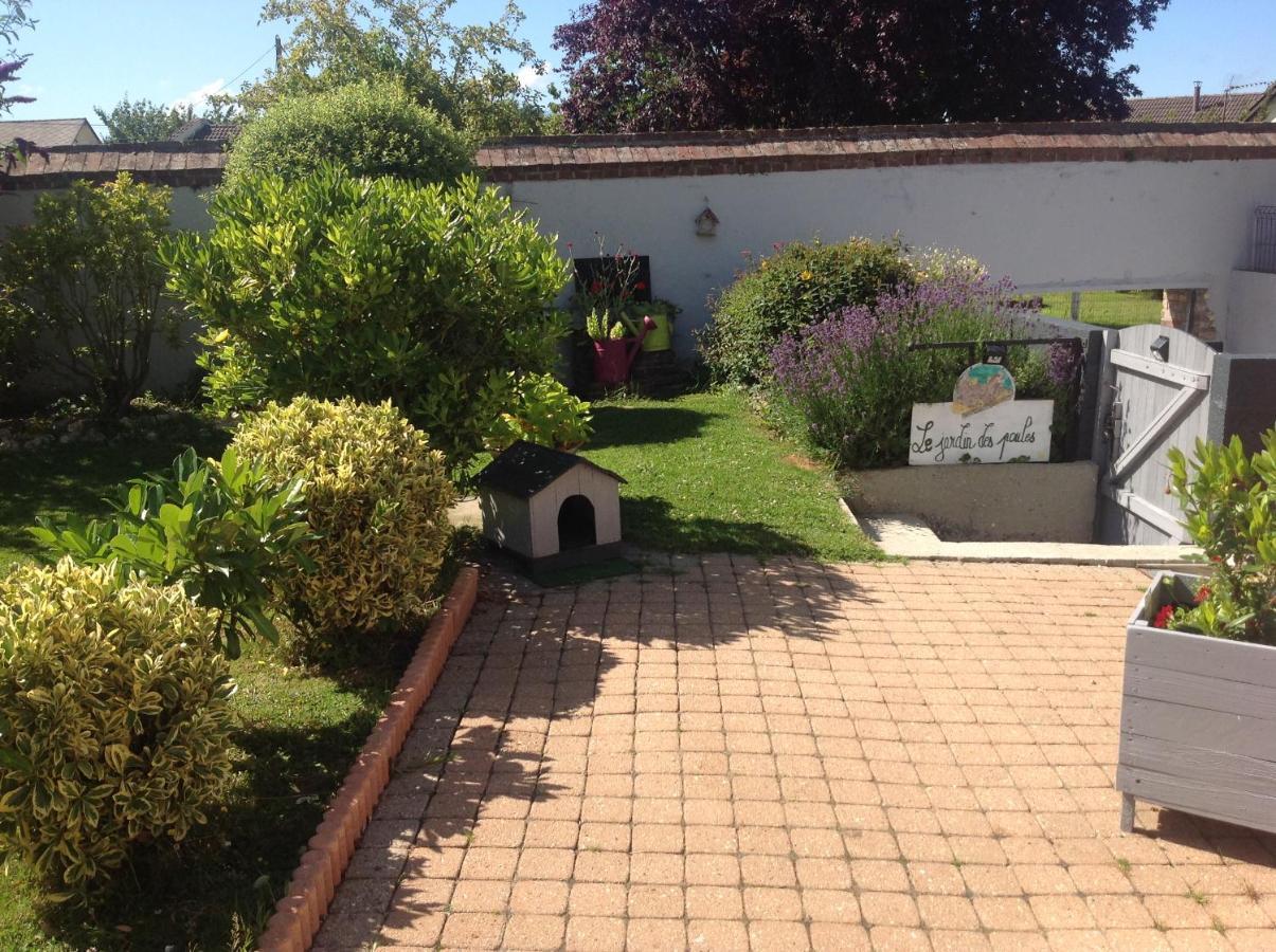 לינה וארוחת בוקר Thiétreville Le Jardin Des Poules מראה חיצוני תמונה